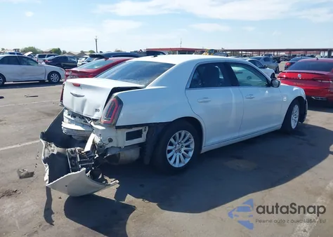 2013 Chrysler 300 Motown z USA, uszkodzony, nr VIN 2C3CCAAG2DH528909